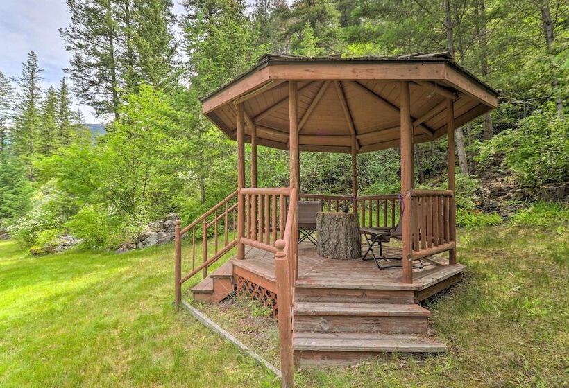 Columbia Falls Home: 14 Mi To Glacier Natl Park!