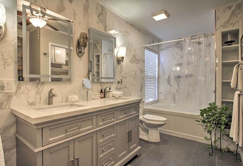 Glendale Oasis W/ Fenced Yard & Private Pool!