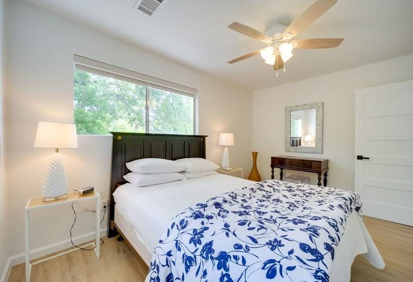 Lakefront Granite Shoals Escape W/ Dock!