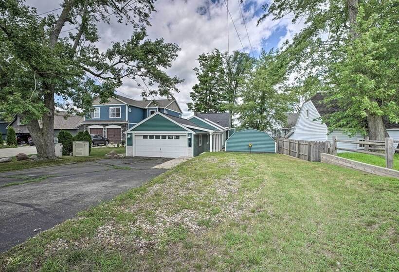 Lakeside Retreat W/ Office & Stunning Views!