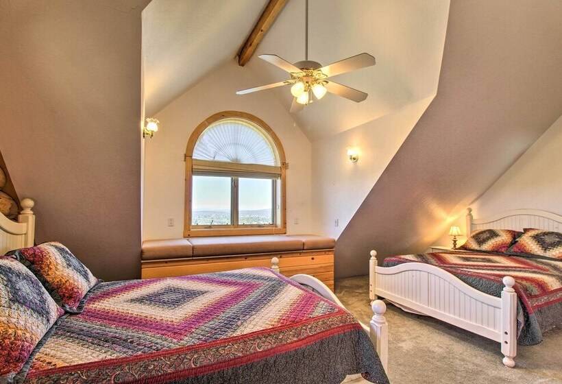 Luxe Show Low Home W/ Hot Tub, Game Room + Theater