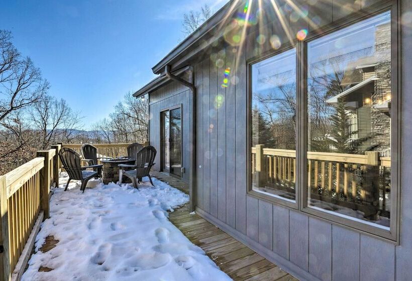 Massanutten Resort Home W/ Deck + Mountain Views!