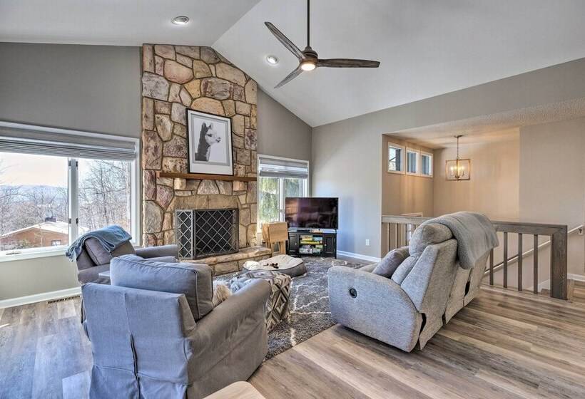 Massanutten Resort Home W/ Deck + Mountain Views!