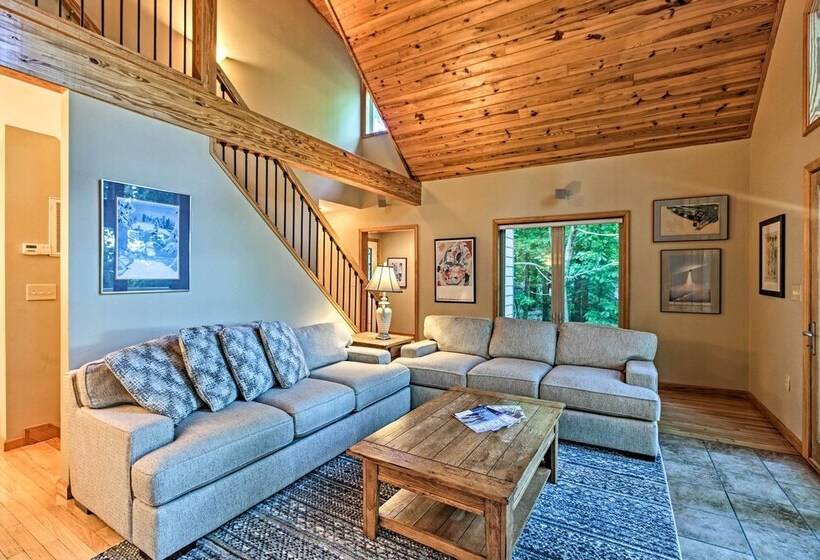 Mtn Home W/ Nature Preserve Views By Hiking Trails