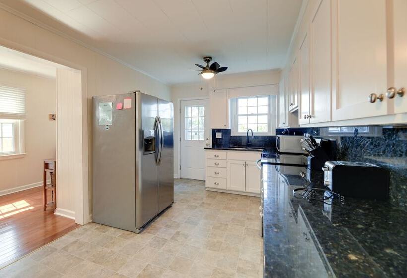 North Carolina Retreat   Deck, Grill & Creek Views