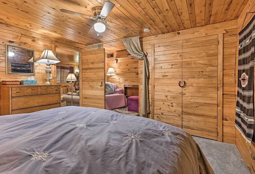 Pet Friendly Amherst Earth Home Near Downtown