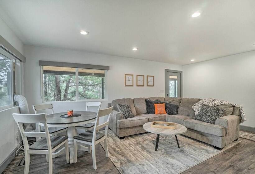 Prescott Retreat W/ Hot Tub ~ 3 Mi To Dtwn!