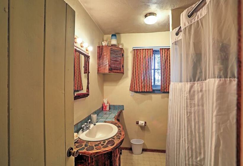 Quiet Durango Farmhouse W/ Beautiful Yard & Gazebo