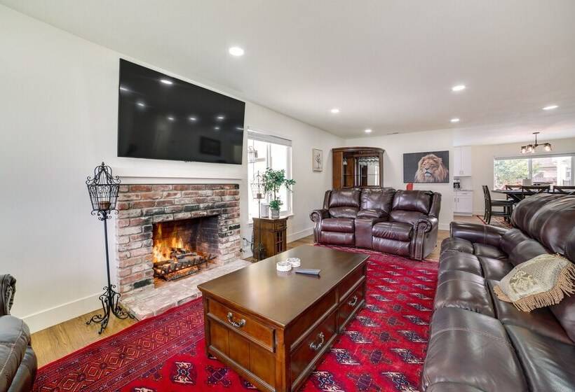 Salinas Home W/ Pool   Near Weathertech Raceway!