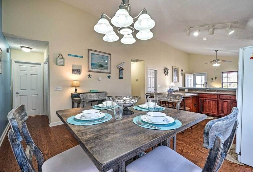 Shore2please: 4 Mi To Beach & Boat Rentals!