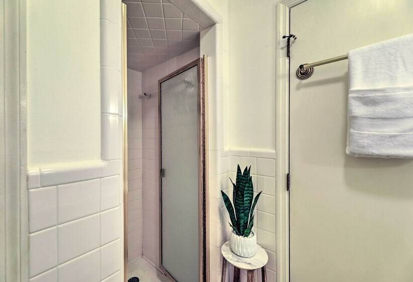 Waterfront Pine Knoll Shores Gem W/ Boat Dock