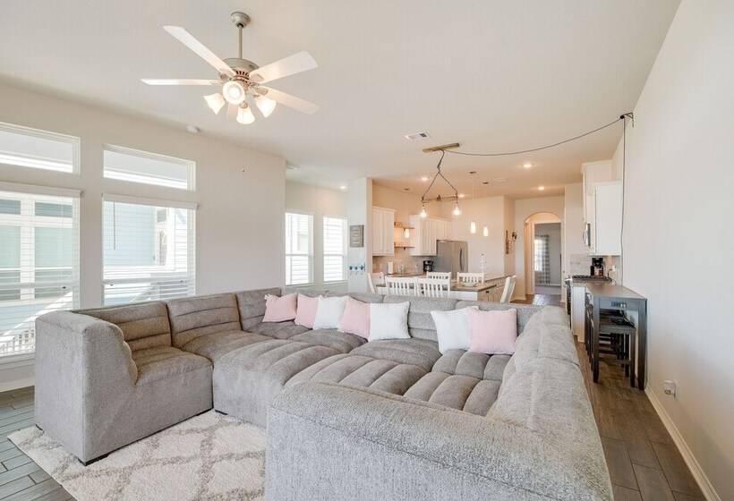 Bay View La Porte Home Rental: Steps To Beach!