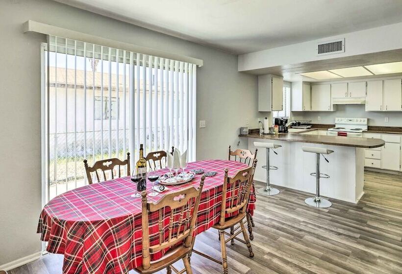 Bullhead City Home   Near Colorado River!