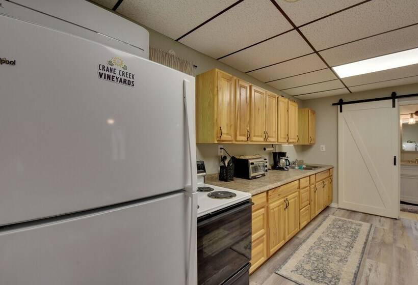 Hayesville Cottage On 20 Acre Farm W/ Fish Pond!