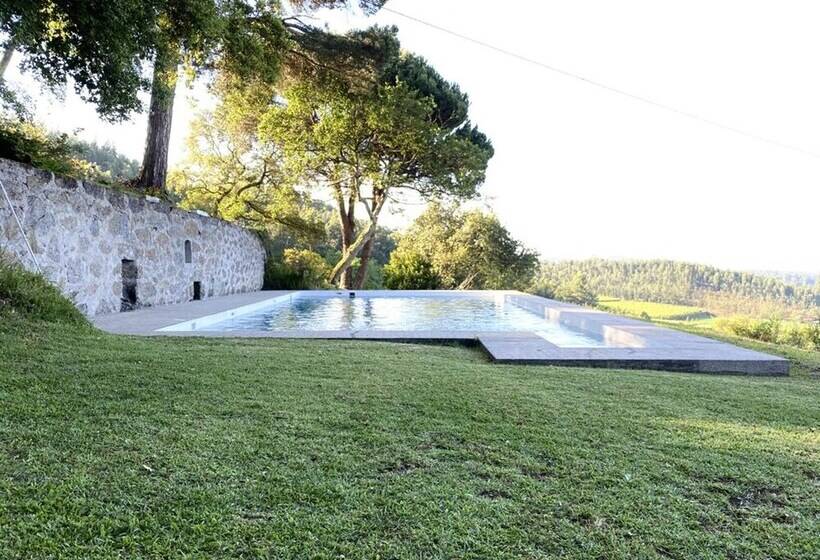 Lovely 6 Bed Cottage In Barcelos   Vila Cova