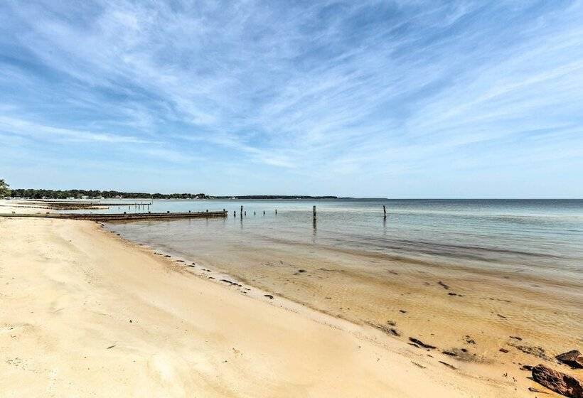 Oceanfront White Stone Cottage W/ Private Beach!