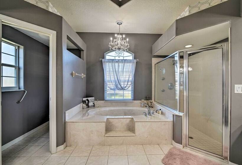 Pet Friendly Ocala Vacation Home W/ Pool!