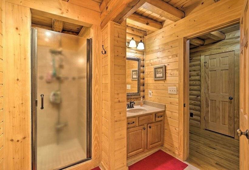 Purlear Luxury, Spacious Log Cabin W/ Mtn Views!