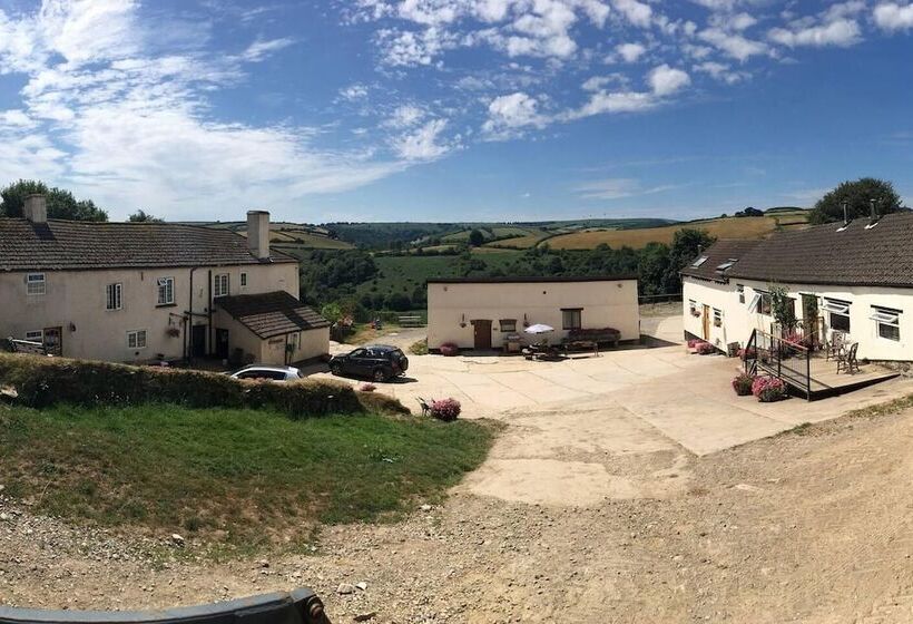 住所  Charming 3 Bed House On Exmoor