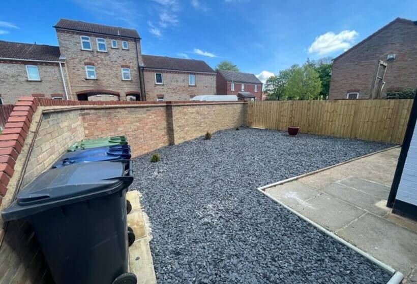 דירת נופש Remarkable 3 Bed House In Cambridge