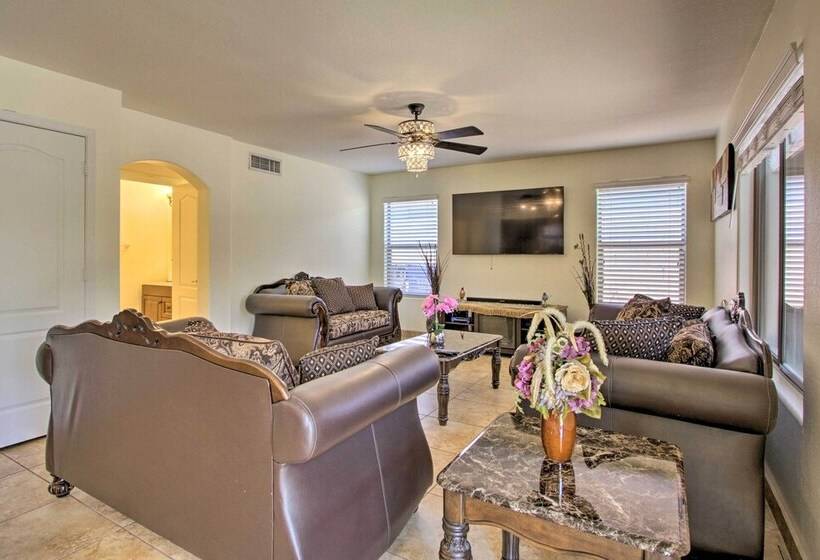 Sunny Phoenix Abode W/ Pool, Grill & Fire Pit