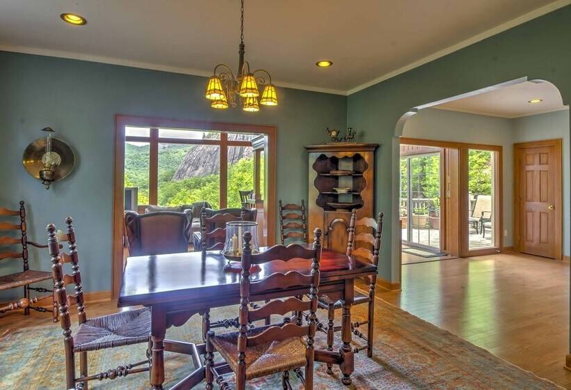The Wow House    Sapphire Home W/ Deck & Views!