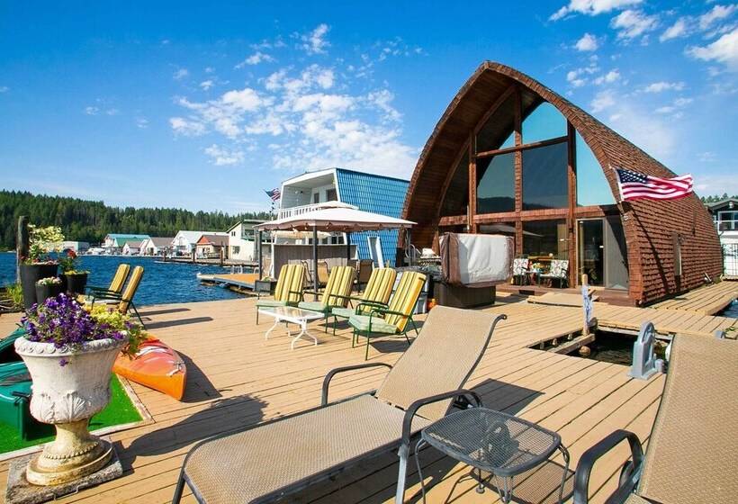 Tranquility  Float House On Lk Pend Oreille