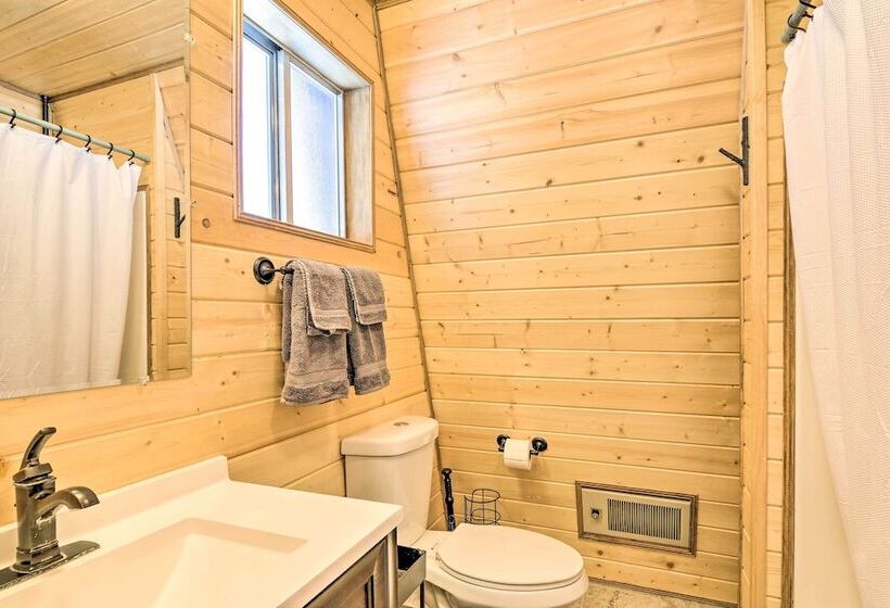 Unique Forest Cabin With Deck: Ski, Hike, Fish!