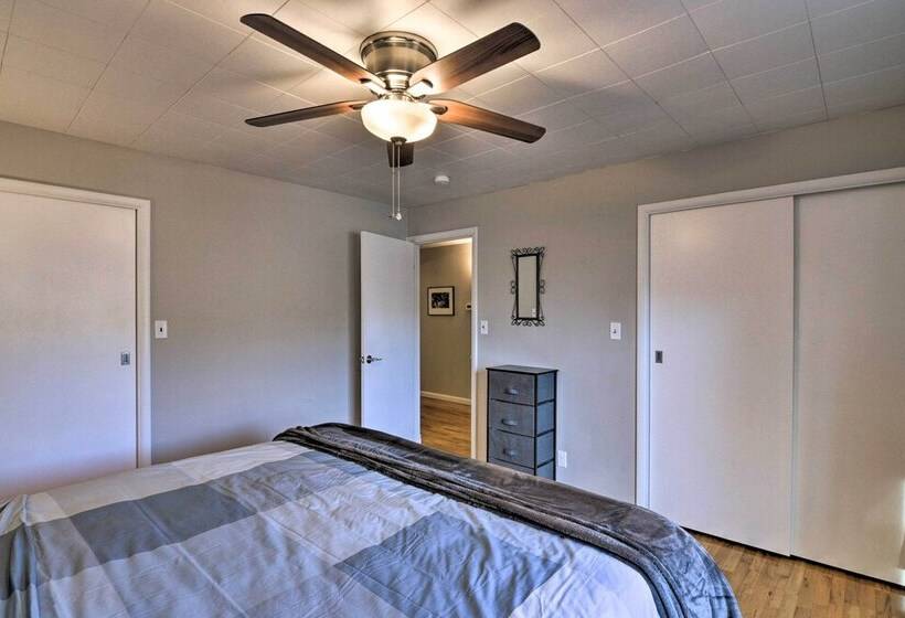 Downtown Buena Vista Cabin W/ Patio & Grill!