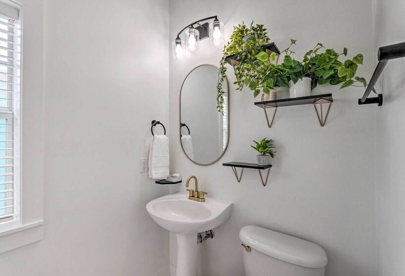 Beverly Bungalow; Easy Walk To Seagrove Beach