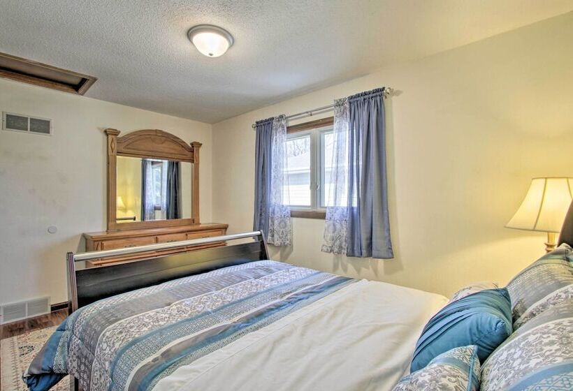 Charming Rochester Home, 4 Mi To Mayo Clinic!