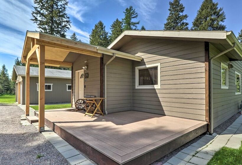 Columbia Falls Private Retreat: Pool Table & Deck!