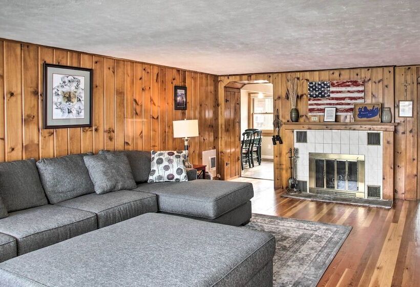 Diamond Lake Home W/ Dock Close To 2 Ski Resorts!