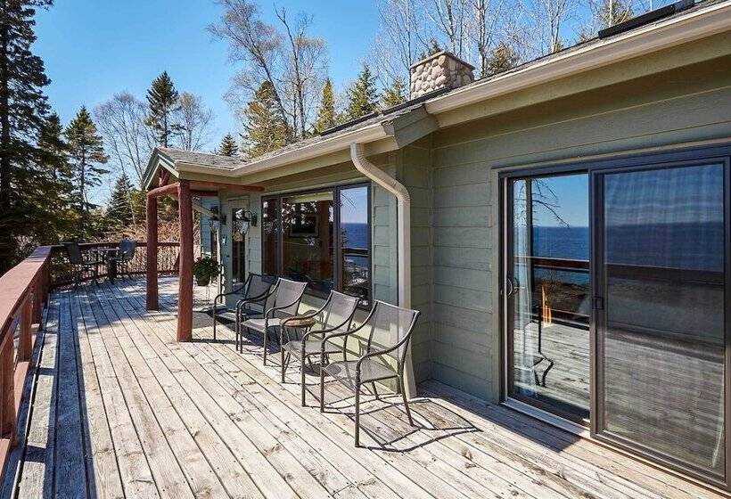 Heart Of Superior Lake Cabin: 15 Mi To Lutsen Mtn!
