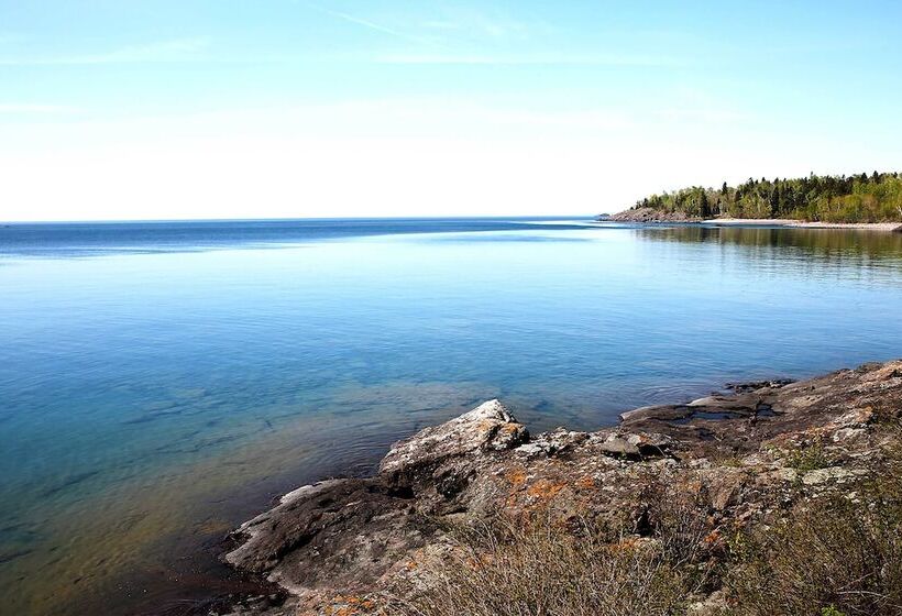 Heart Of Superior Lake Cabin: 15 Mi To Lutsen Mtn!