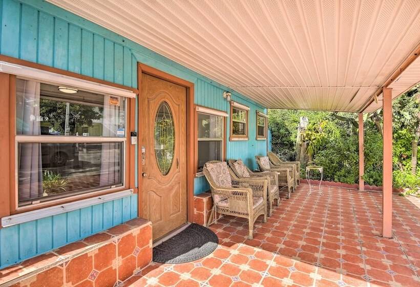 Key Largo Home W/ Dock & Private Beach Access
