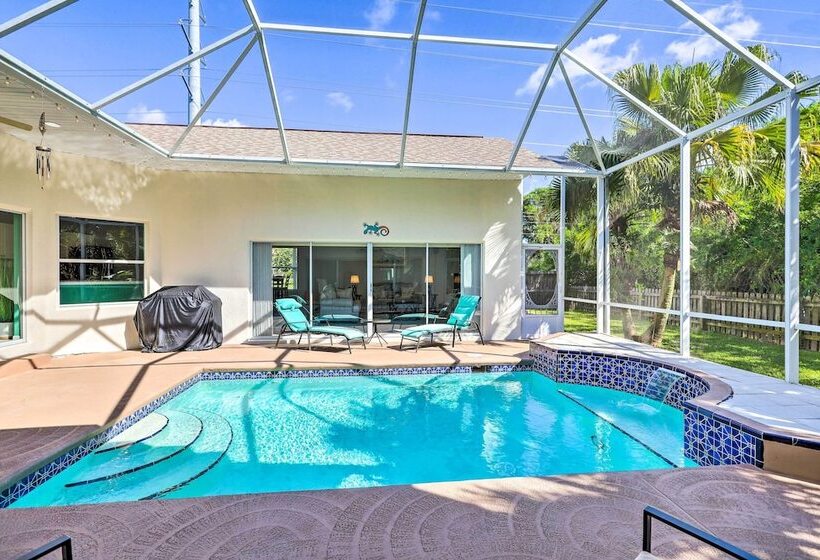 Merritt Island Home With Grill & Saltwater Pool