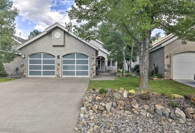 Modern Dalton Ranch Golf Club Home W/ Mtn View