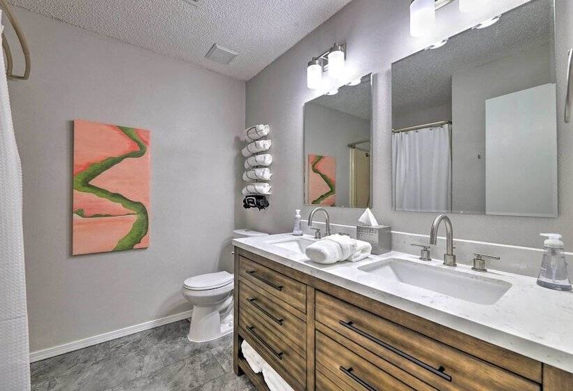 Modern Fayetteville Home < 1 Mi To U Of A!