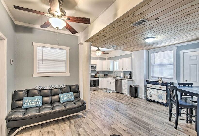 Pensacola Home ~ 3 Mi To Perdido Key Beach!