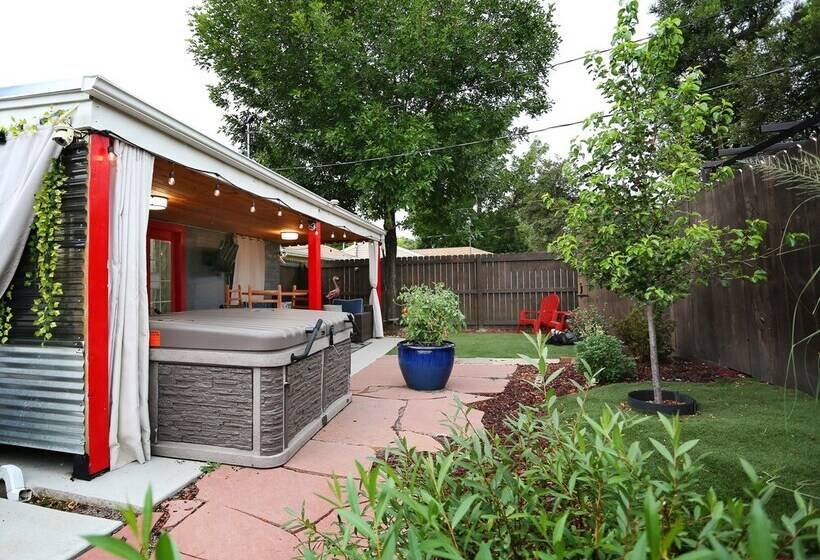 2 Mi To Dtwn: Home W/ Hot Tub In Denver!