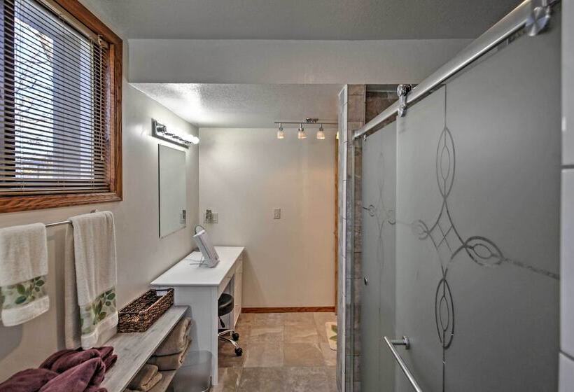 Quaint Duluth Hideaway W/ Private Fenced In Yard!