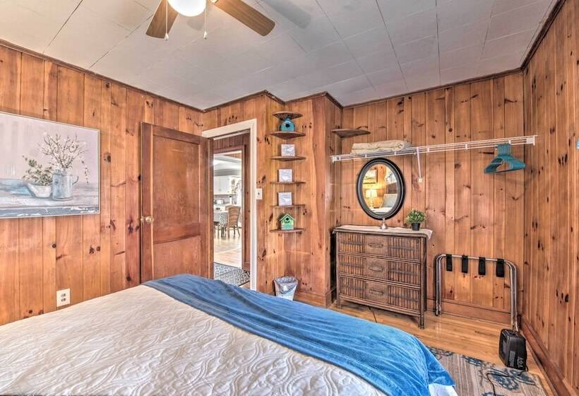 Quaint & Scenic Country Cottage, 3 Mi To New River