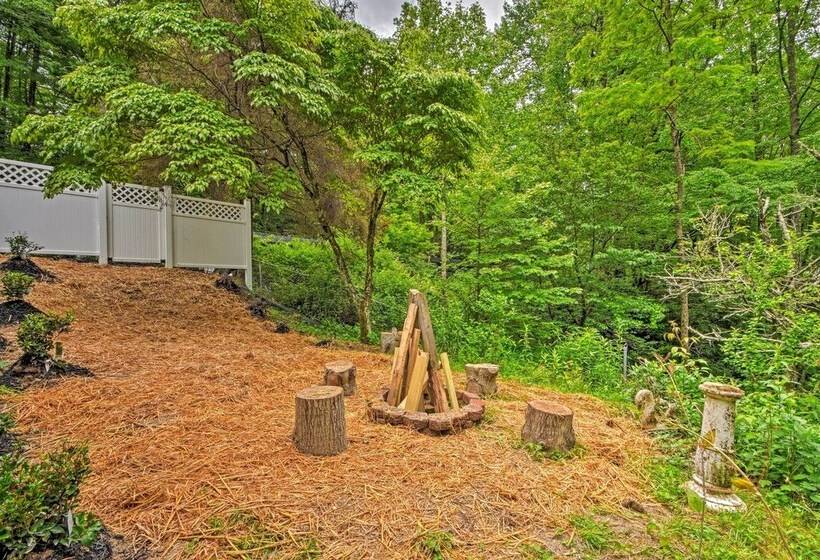 Renovated Highlands Cottage 3 Miles To Downtown!