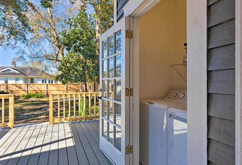 Renovated Historic Home W/ Yard: 2 Mi To Dtwn