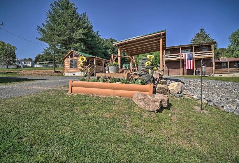 Rivers View   Cherokee Lake Cabin W/ Fire Pit!