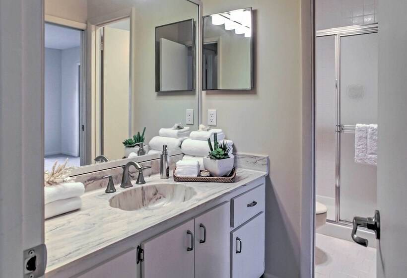 Sand Dollar  Jenson Beach Home W/ Pool Access!