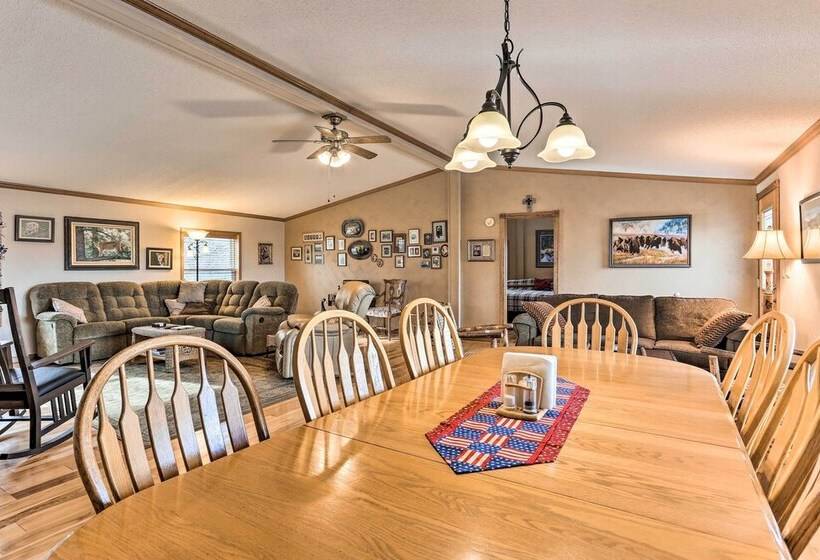 Hermosa Home W/ Deck: 2 Mi To Custer State Park!