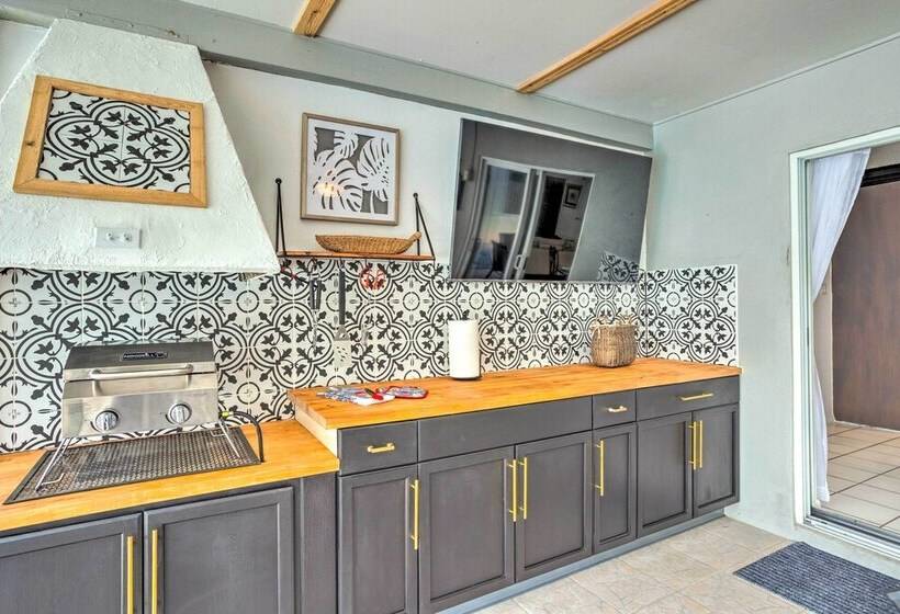 Tropical Landing  Stuart Home W/ Pool + Grill!