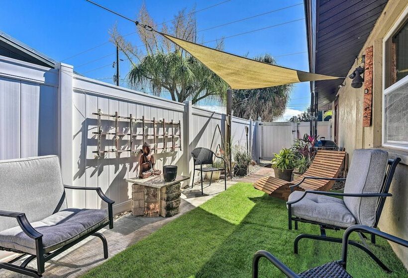 Unique Nokomis Home ~ 2 Mi To Beach Access!